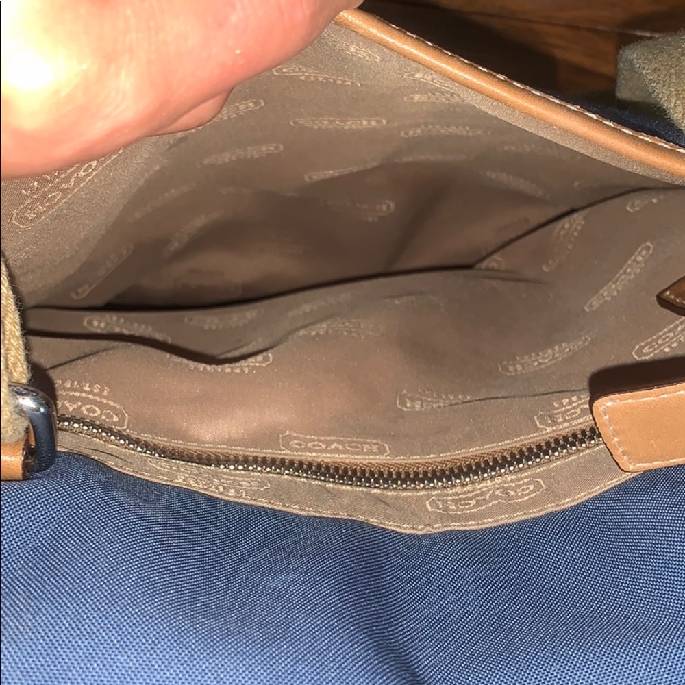 Coach Women’s Workbag - Picture 9 of 10